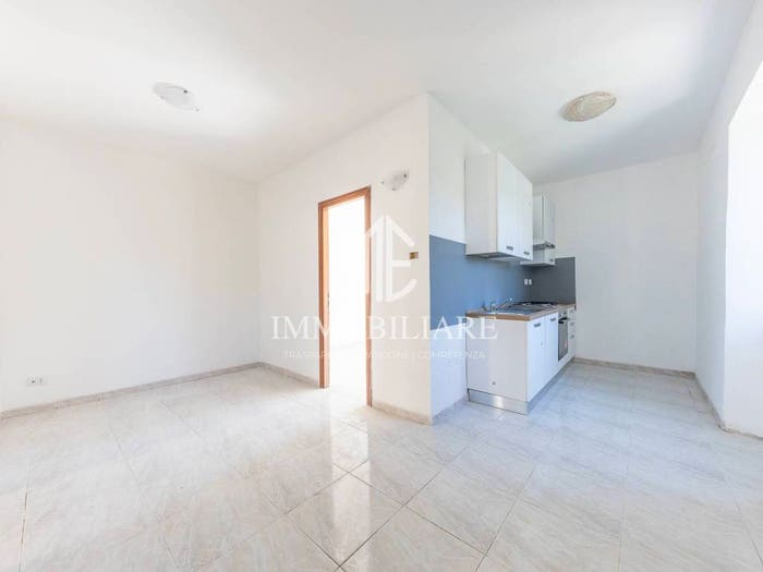 Appartamento trilocale in vendita in Largo Cesare Battisti, Colleferro Scalo, Colleferro