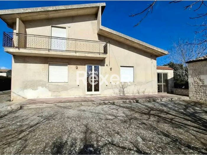 Casa con 6 locali in vendita in Cda Musebbi, Modica Sorda, Modica