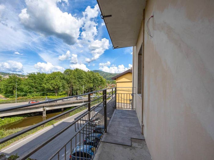 Appartamento bilocale in vendita in Via Roberto Stehli, Germignaga