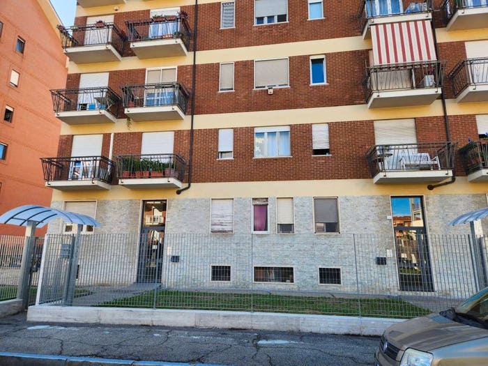 Appartamento trilocale in vendita in Strada del Cervo, Mercato Santa Maria, Moncalieri