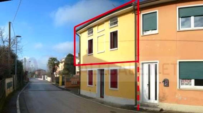 Appartamento quadrilocale in vendita in Via IV Novembre, Caldogno Rettorgole Cresole, Caldogno