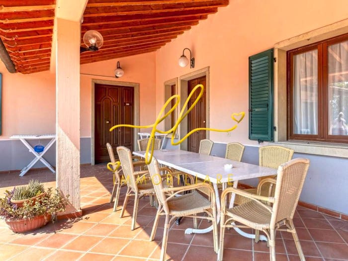 Casa con 6 locali in vendita in San Pietro in Palazzi Collemezzano Buca del Gatto, Cecina