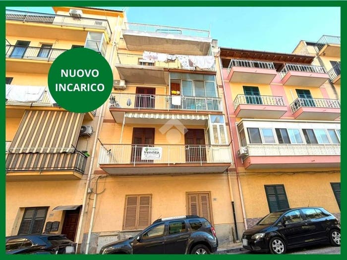 Appartamento quadrilocale in vendita in Via Luigi Pirandello, Centro, Bagheria