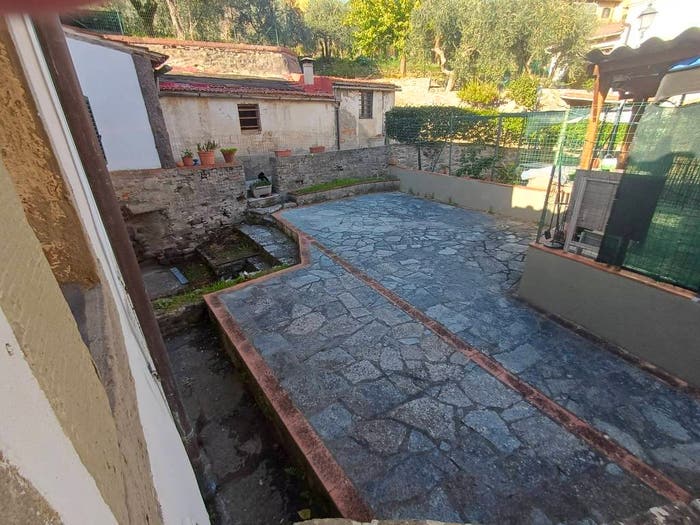Appartamento con 6 locali in vendita in Via del Casentino, Reggello