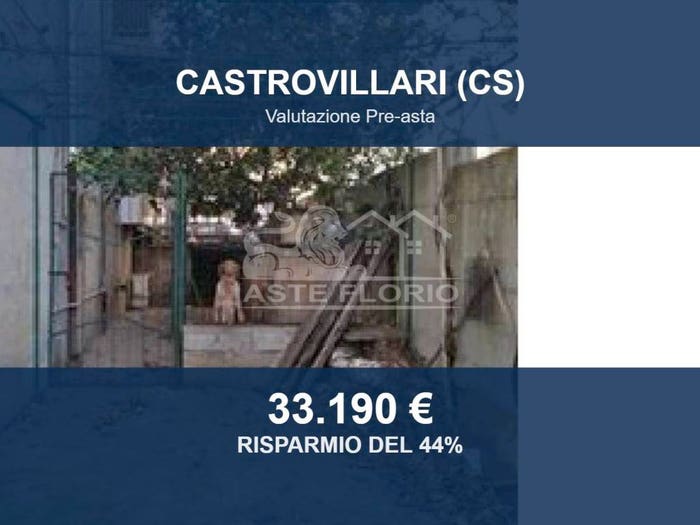 Appartamento con 5 locali in vendita in Via degli Enotri, Centro, Castrovillari