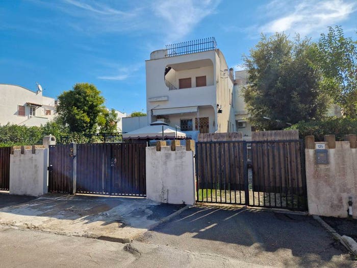 Appartamento trilocale in vendita in Viale delle Vele, Montalto Marina, Montalto di Castro