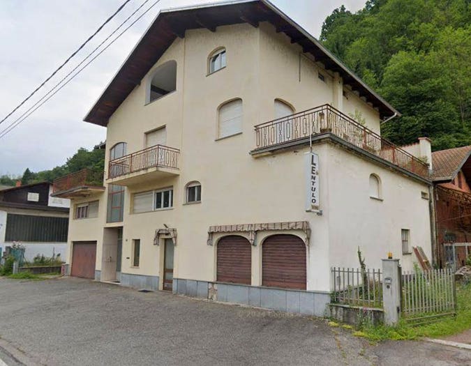 Appartamento trilocale in vendita in Via Crevacuore, Coggiola