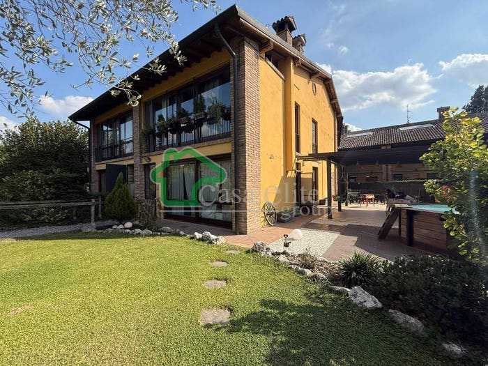 Appartamento trilocale in vendita in Cascina Incantonata, Revellino Campo Marte, Lodi