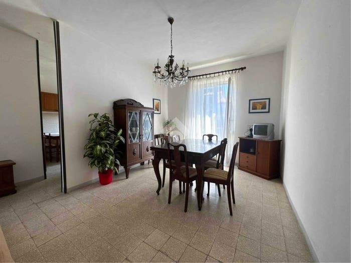 Appartamento quadrilocale in vendita in Via Regina Elena, Arlena di Castro