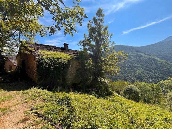 Casa in vendita in Borgata Garino Snc, Macra