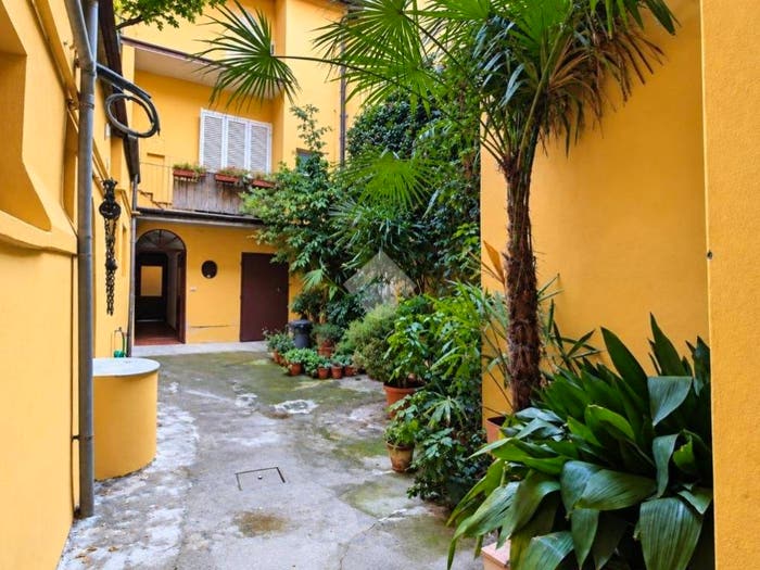 Appartamento trilocale in vendita in Santo Stefano, Bologna