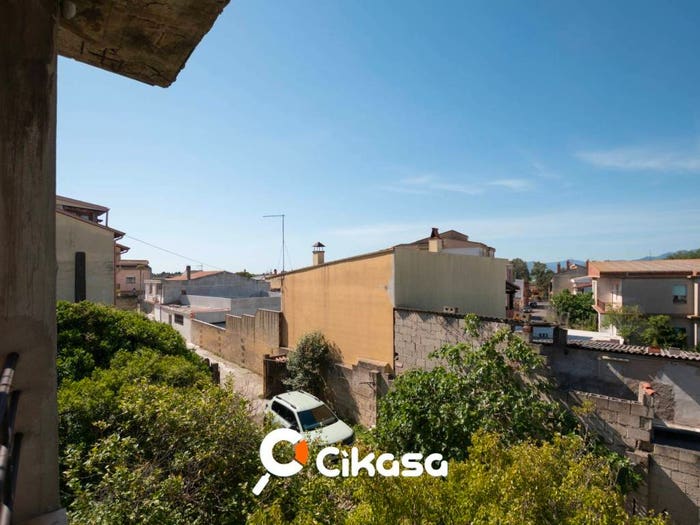 Casa con 6 locali in vendita in Via Carloforte, Centro, Assemini
