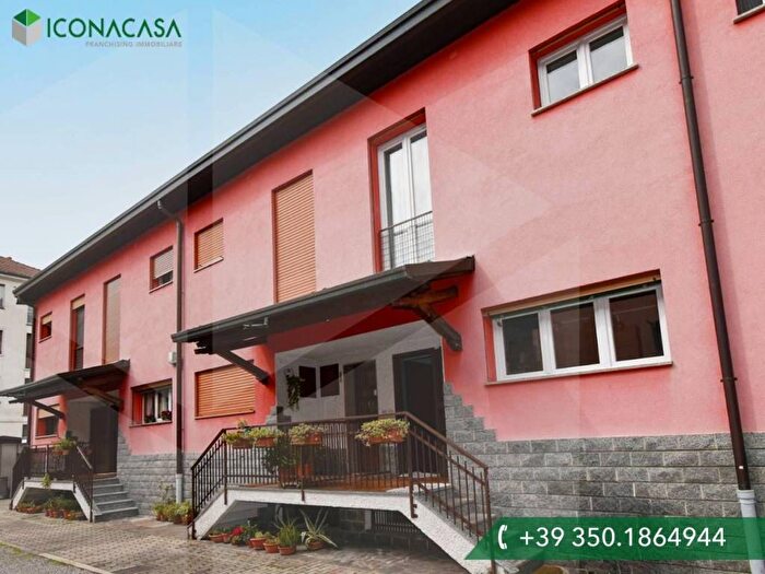 Casa trilocale in vendita in Via Donato Bramante, Centro, Parabiago