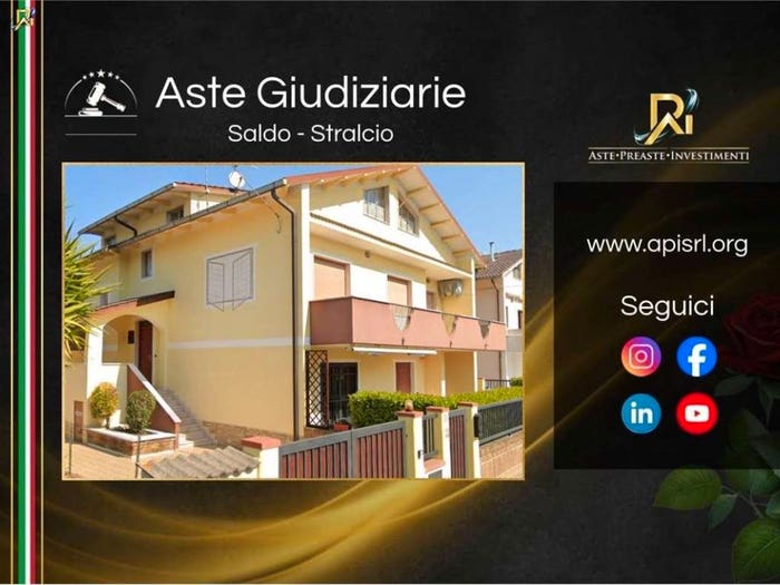 Appartamento con 6 locali in vendita in Via Forlì, Villanova, Cepagatti
