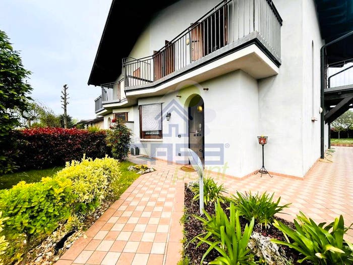 Casa con 5 locali in vendita in Via Carso, Asola