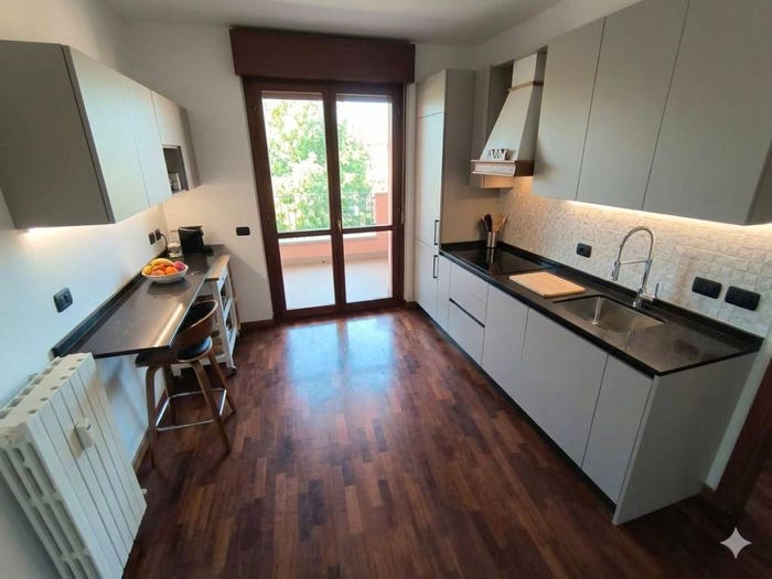Casa quadrilocale in vendita in Centro, Borgomanero