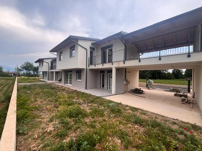 Casa quadrilocale in vendita in Via Martiri della Libertà, Cervasca