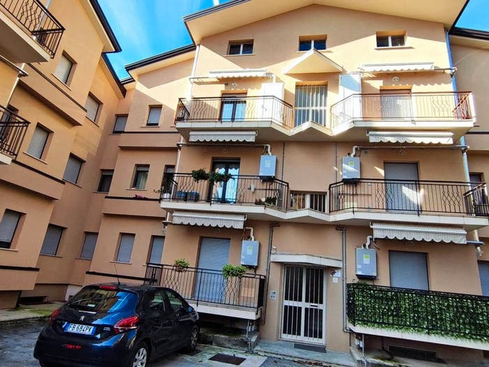 Appartamento quadrilocale in vendita in Via Cappella, Montella