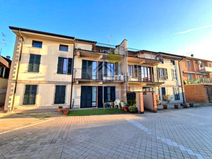 Appartamento trilocale in vendita in VIA ETTORE PANNI N, Centro, Castelverde