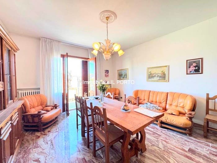 Appartamento con 5 locali in vendita in Comacchio Città, Comacchio