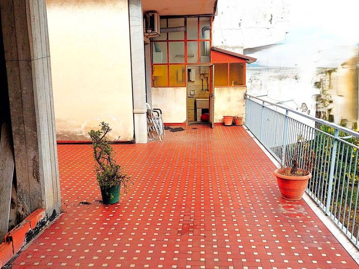 Casa con 6 locali in vendita in Via Camillo Benso di Cavour, Centro, Giarre