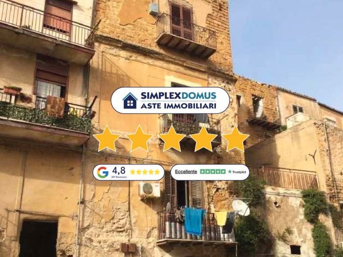 Appartamento con 5 locali in vendita in Cortile Tornabene I, Centro Storico, Agrigento