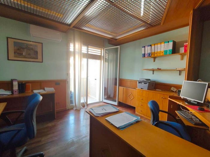 Appartamento con 6 locali in vendita in Via Giovanni Patturelli, Centro Storico Corso Trieste, Caserta