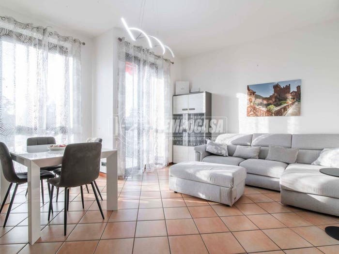 Appartamento trilocale in vendita in Via MARCONI C, Centro, Appiano Gentile