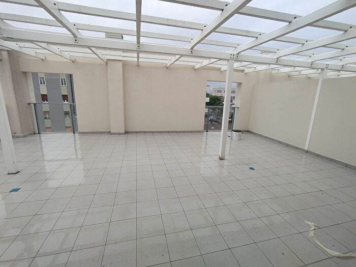 Appartamento con 6 locali in vendita in Via Francesco Cassi SNC, Centro Storico, Pesaro