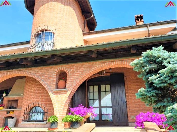 Casa con 6 locali in vendita in Via del Mulino, Castelletto Monferrato