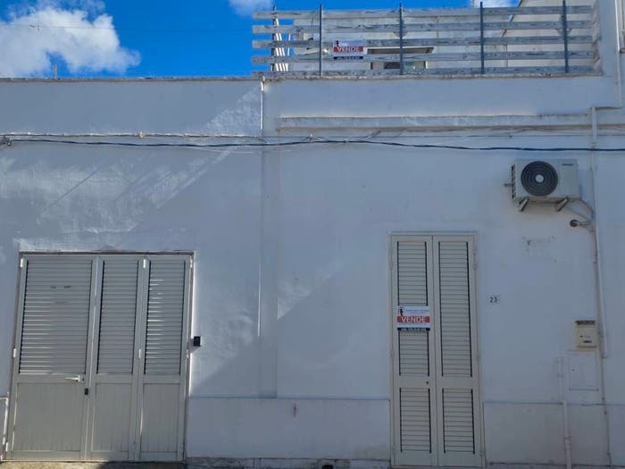 Casa con 6 locali in vendita in Via Raffaele Cucci, Centro, Porto Cesareo