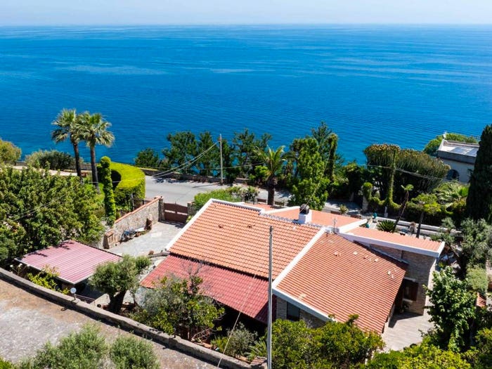 Casa quadrilocale in vendita in Via Paradiso, Capo Milazzo, Milazzo