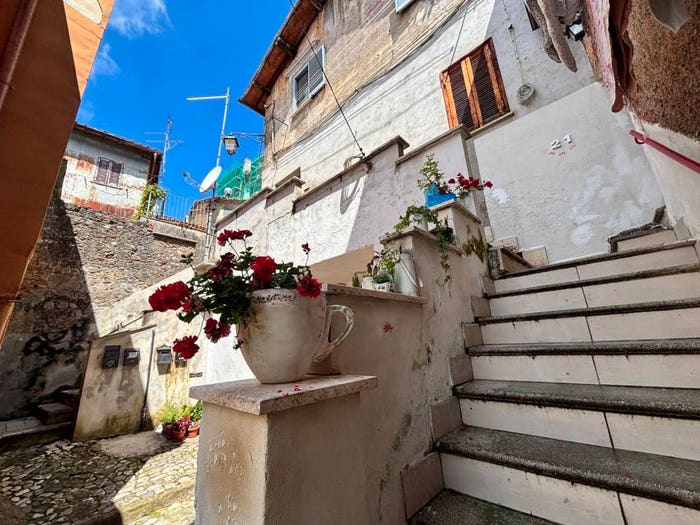 Appartamento trilocale in vendita in Vicolo del Duomo, Centro, Palestrina