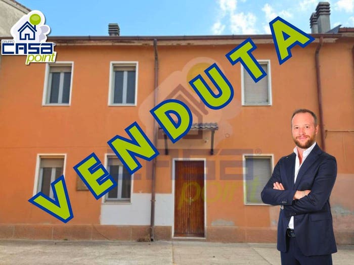 Casa con 6 locali in vendita in via Belgioso, Grumello Cremonese, Grumello Cremonese ed Uniti