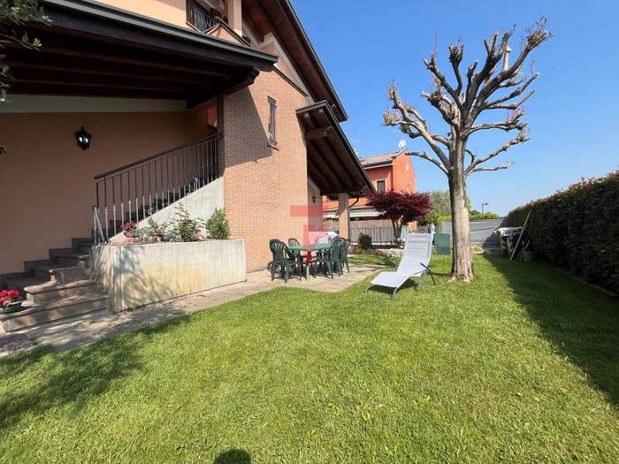 Appartamento con 5 locali in vendita in Via Lucio Battisti, Centro, Limena