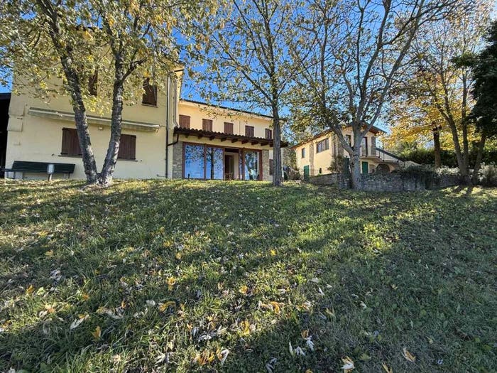 Casa con 6 locali in vendita in Carmine, Colli Verdi