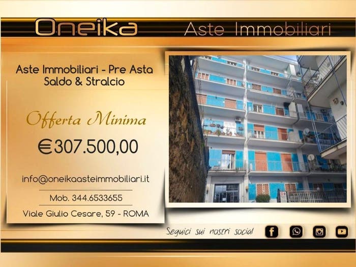 Appartamento con 5 locali in vendita in Via Alessandro Manzoni, Vomero, Napoli