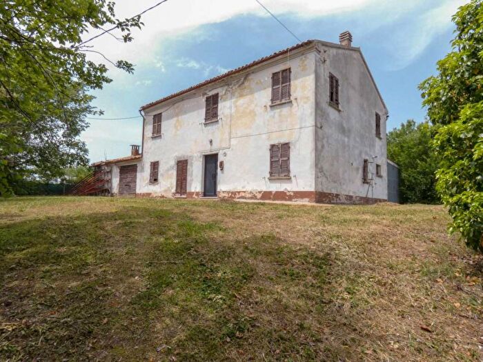 Casa con 5 locali in vendita in via Palazzo, Terre Roveresche