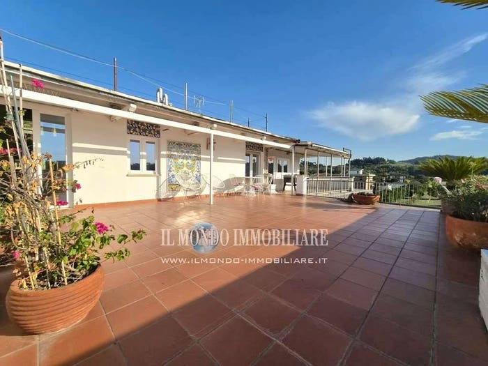 Casa quadrilocale in vendita in EUROPA, San Marcellino, Firenze