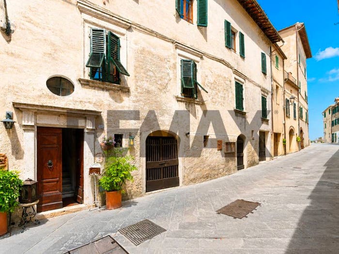 Casa con 6 locali in vendita in Via Giosuè Carducci, Celle Sul Rigo, San Casciano dei Bagni