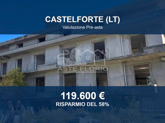 Casa con 6 locali in vendita in Via Petrete, Centro, Castelforte
