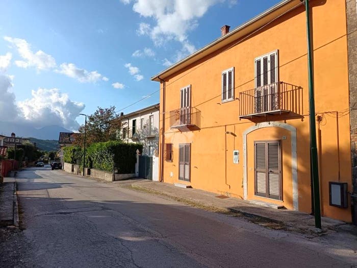 Casa quadrilocale in vendita in Via turci, Cesinali