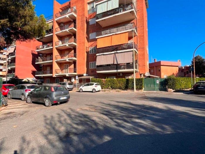 Appartamento bilocale in vendita in Piazzale Giacomo Matteotti, Zona Domitilla, Ladispoli