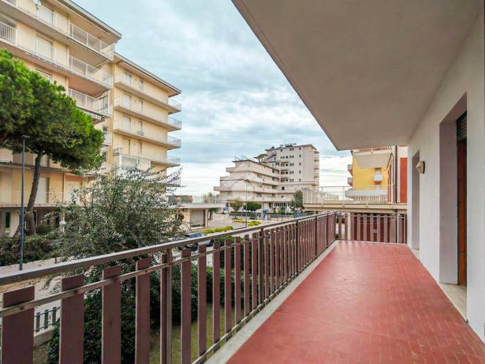 Appartamento quadrilocale in vendita in Via Lavezzola, Lido di Savio Lido di Classe, Ravenna