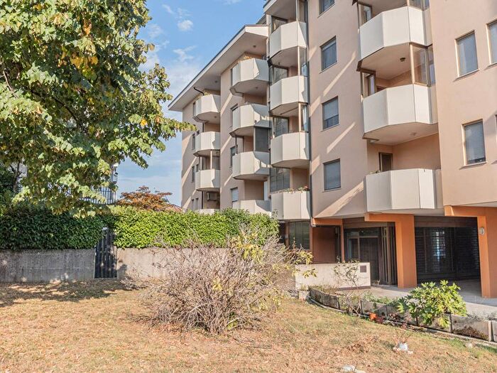 Appartamento con 5 locali in vendita in Via Argentina, Via Cividale, Udine