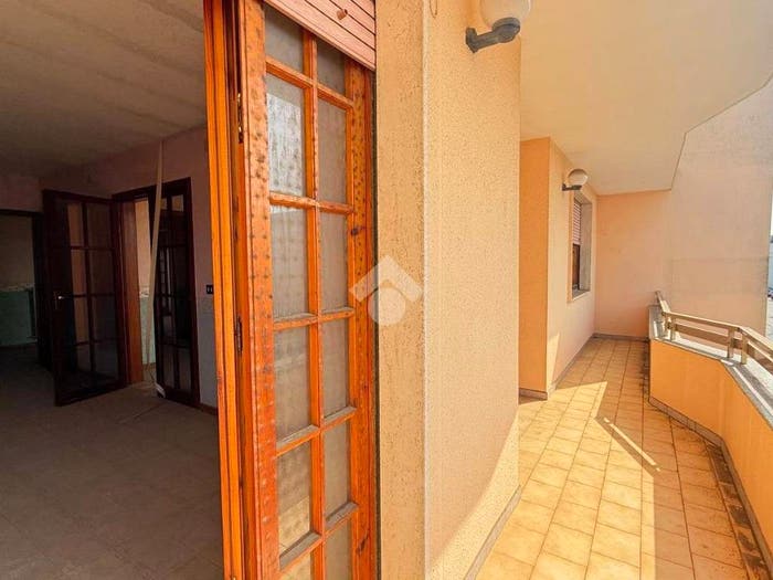 Appartamento con 5 locali in vendita in Via i maggio, Centro, Alliste