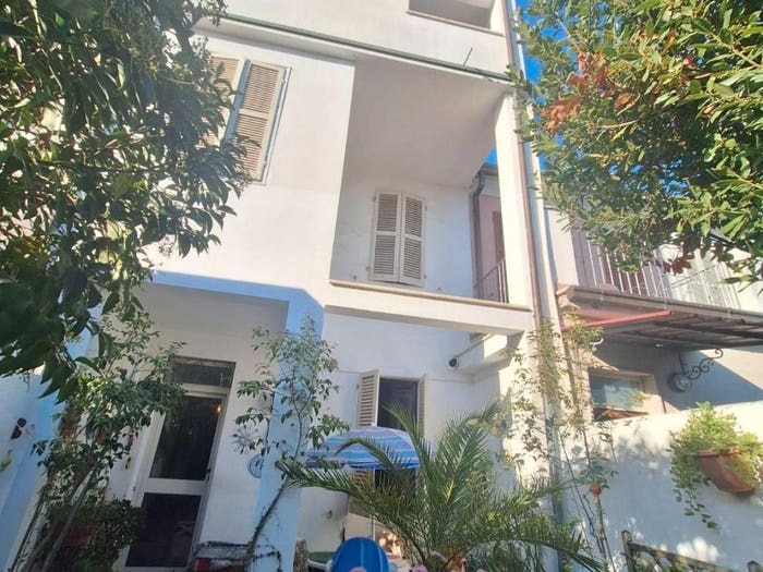 Casa con 6 locali in vendita in Via Piave, Centro, Civitanova Marche