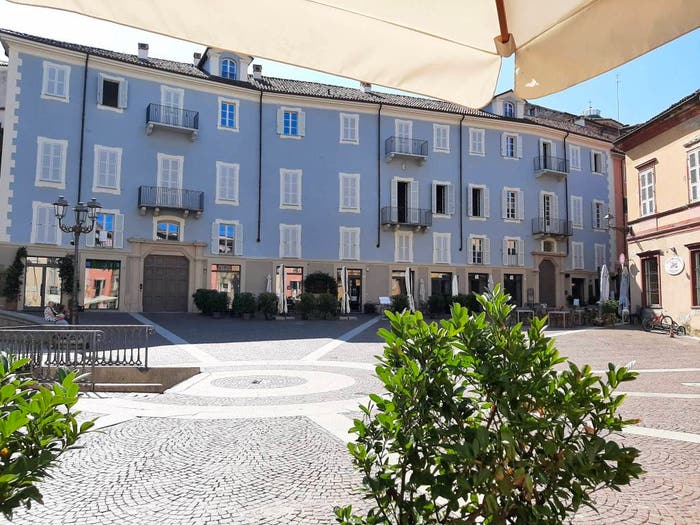 Appartamento quadrilocale in vendita in Piazza della Bollente, Centro, Acqui Terme