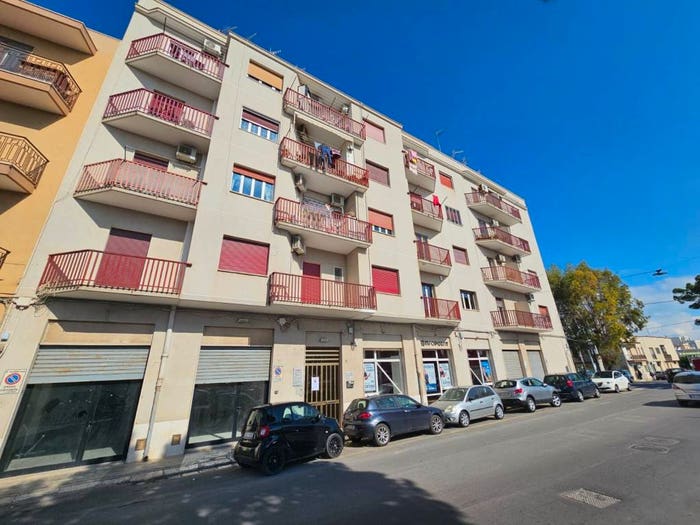 Appartamento quadrilocale in vendita in Viale Trieste, Polignano a Mare