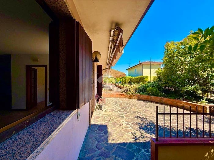 Casa quadrilocale in vendita in Via Montegrotto, Centro, Abano Terme
